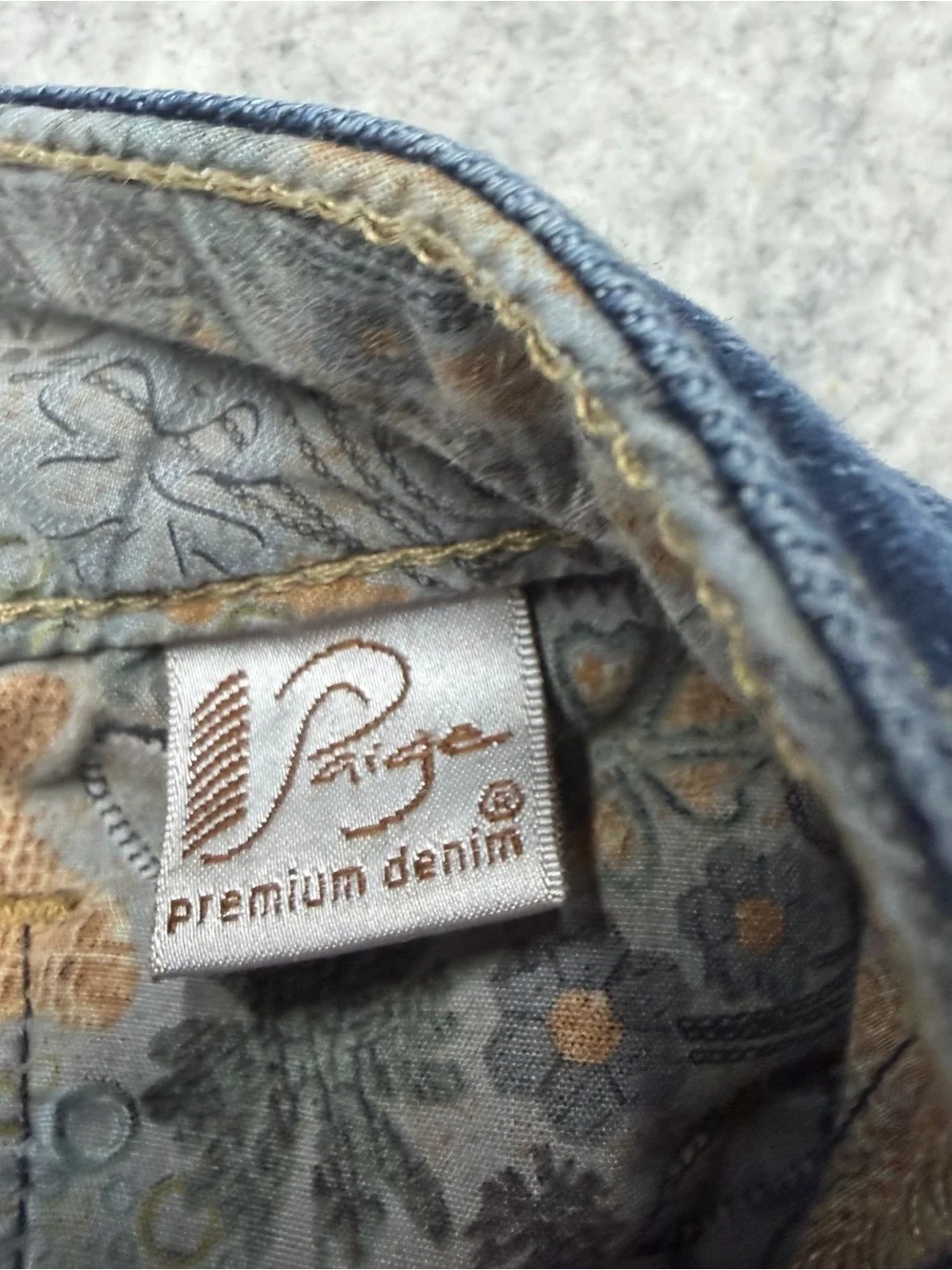Paige Premium Denim Laurel Canyon Bootcut Jeans Womens Sz 31 Dark Wash Y2K